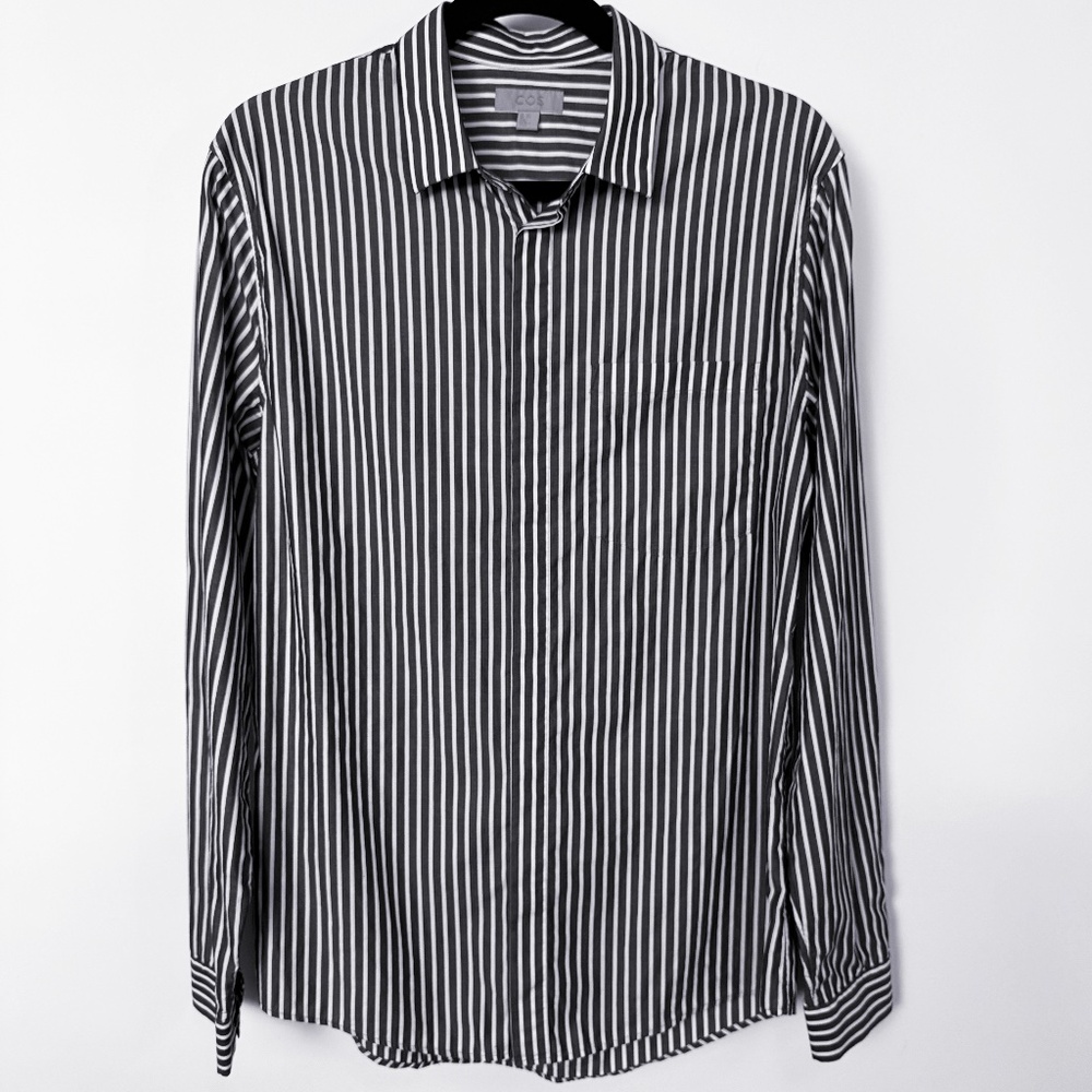 COS Women’s Striped Button-Up Shirt – Navy & White – Size 15 ¾ (M/L)